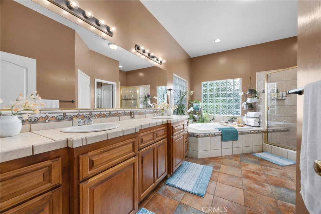 1806 Briercliff Court