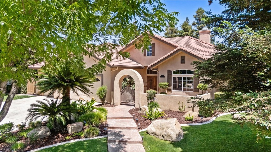 1806 Briercliff Court