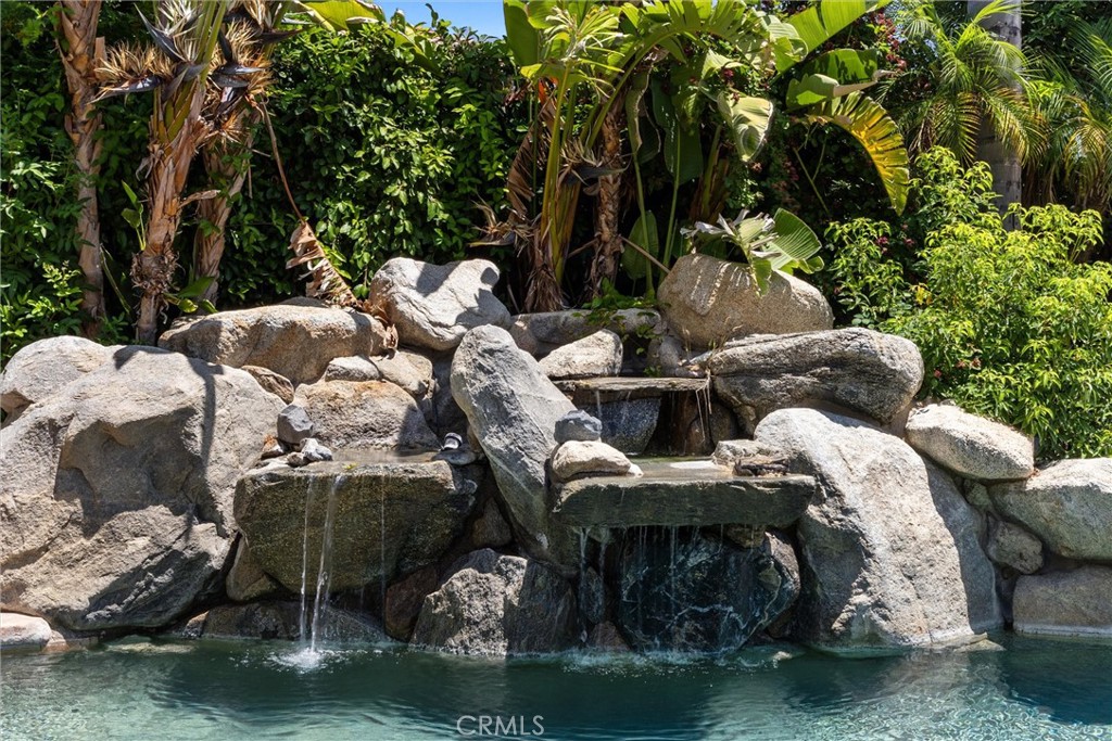 1806 Briercliff Court