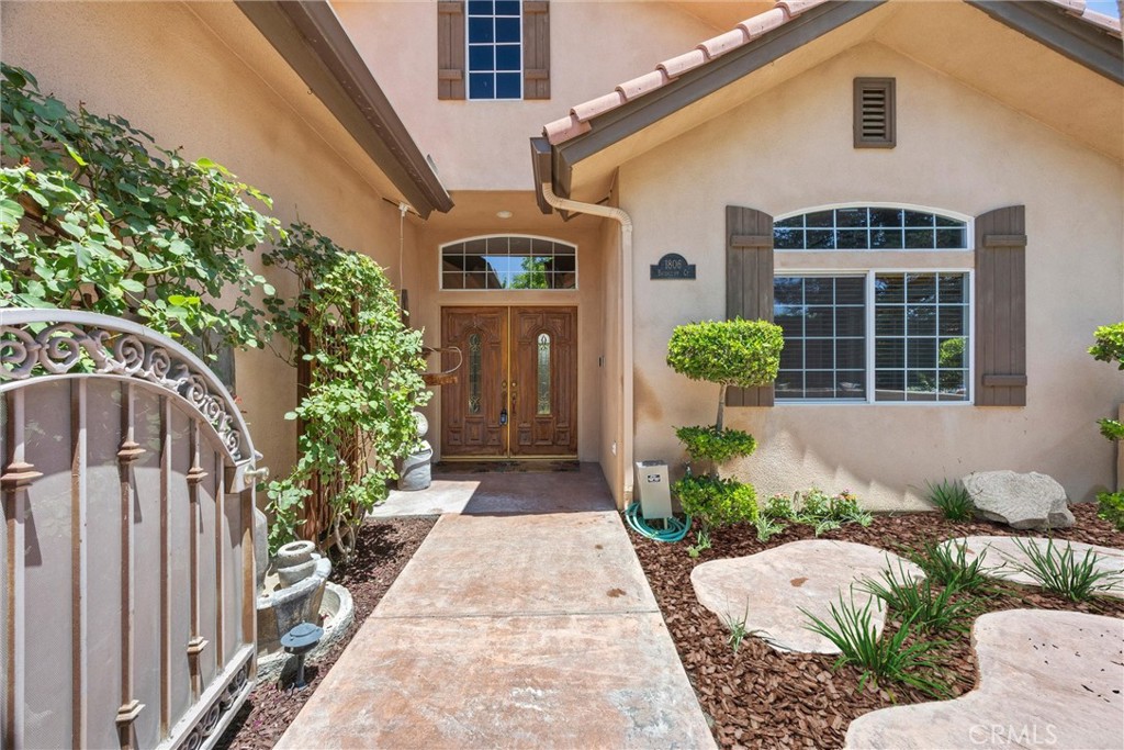 1806 Briercliff Court