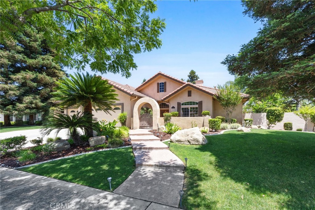 1806 Briercliff Court