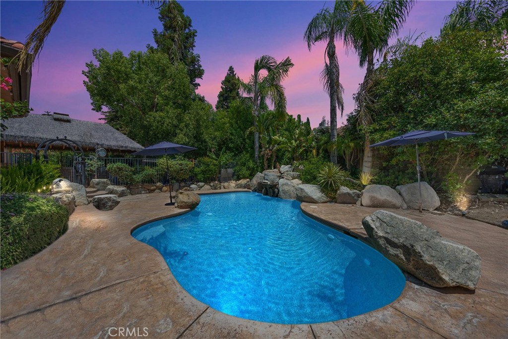 1806 Briercliff Court