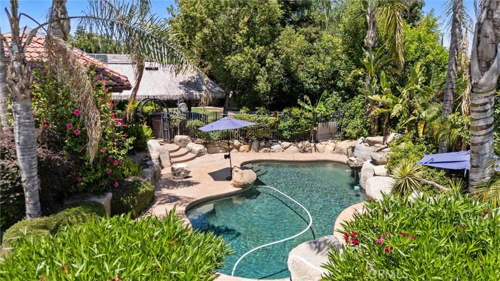 1806 Briercliff Court