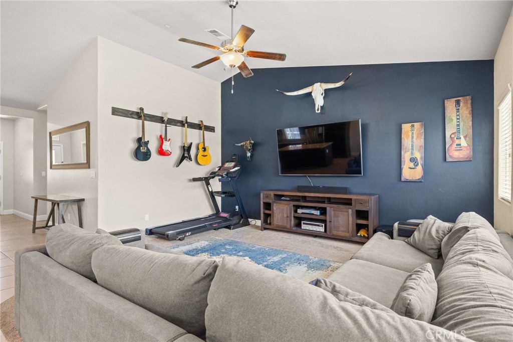 9230 Oak Garden Lane