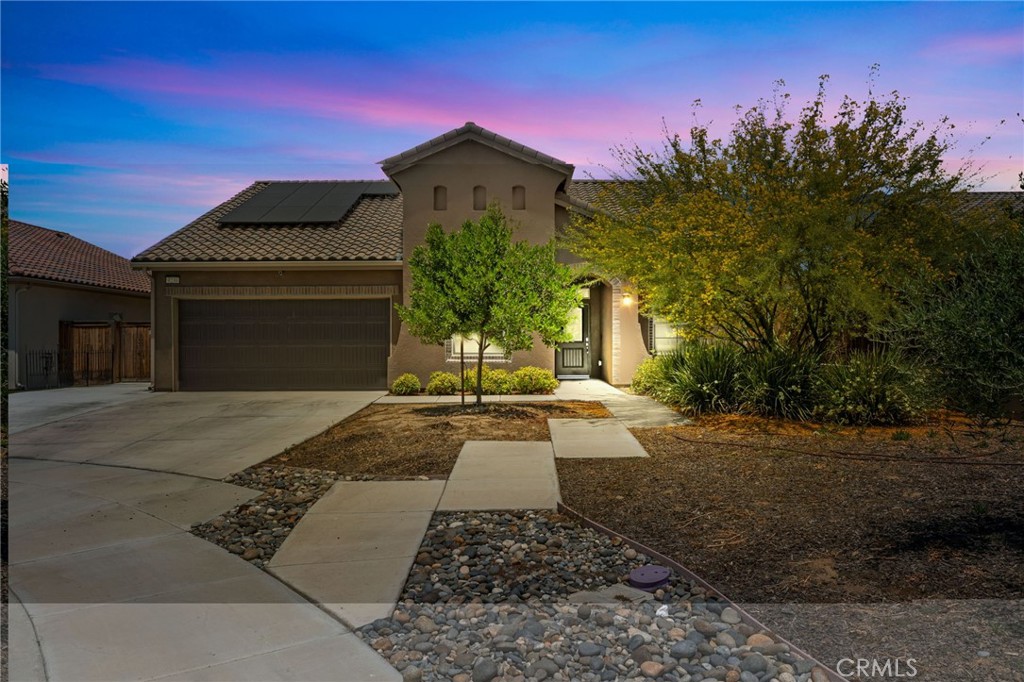 9230 Oak Garden Lane