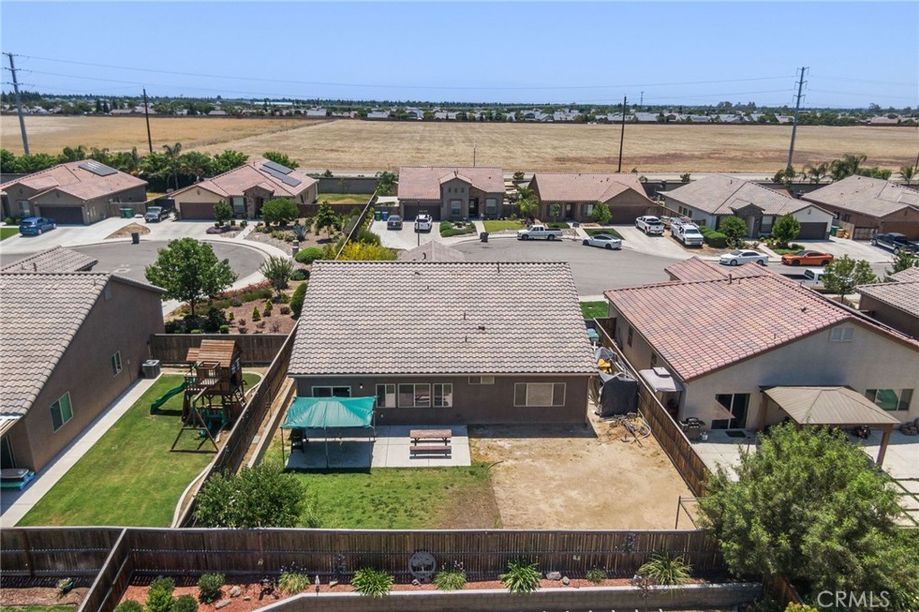 9230 Oak Garden Lane