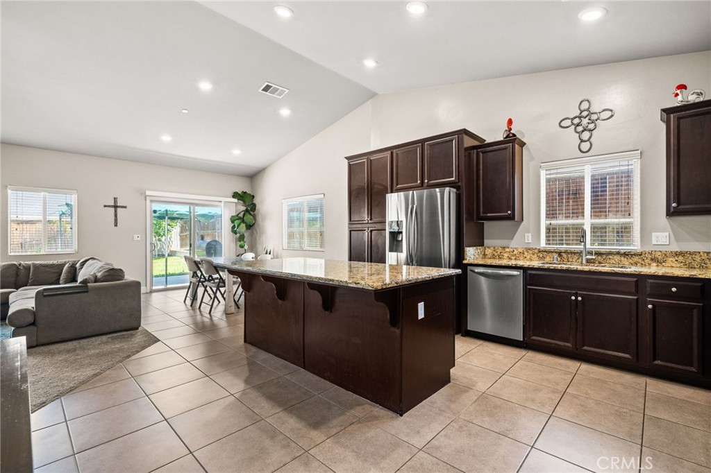 9230 Oak Garden Lane