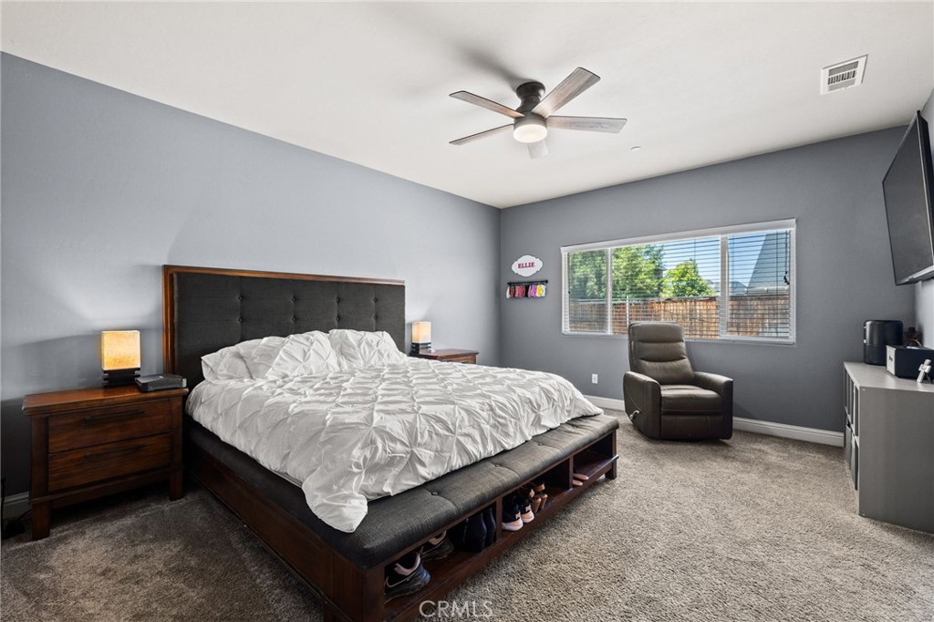 9230 Oak Garden Lane