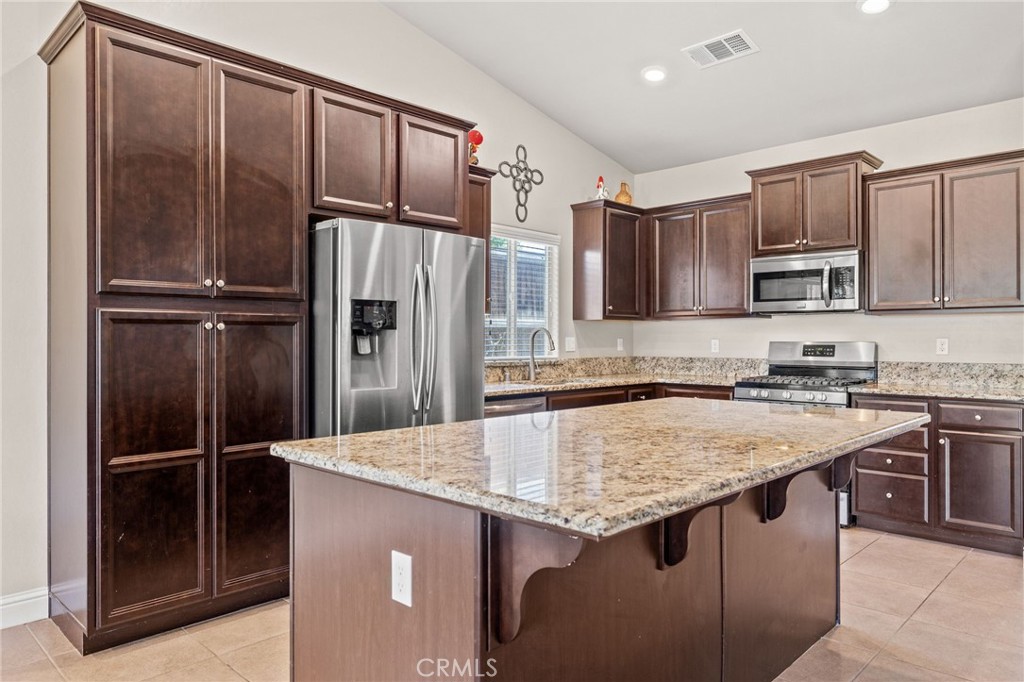 9230 Oak Garden Lane