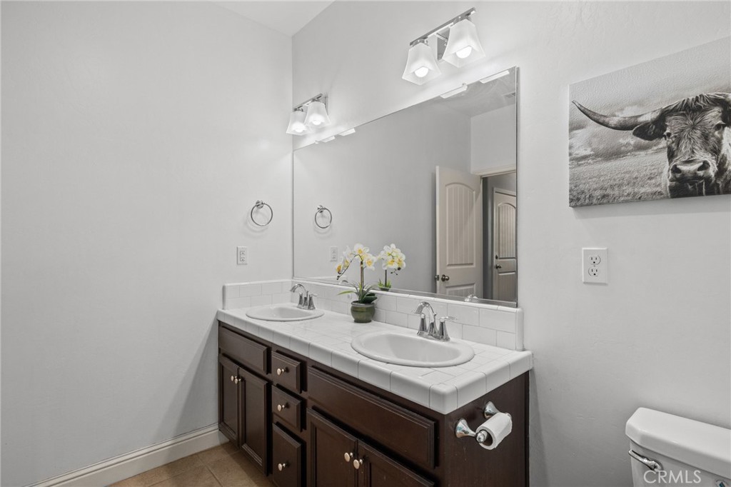 9230 Oak Garden Lane