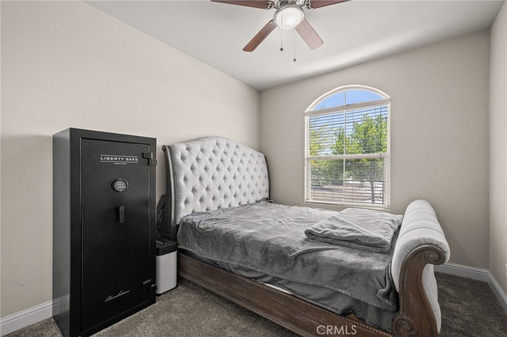 9230 Oak Garden Lane