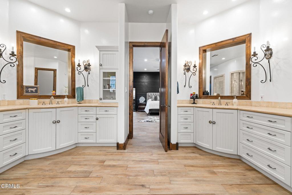 17340 Legend Oaks Lane