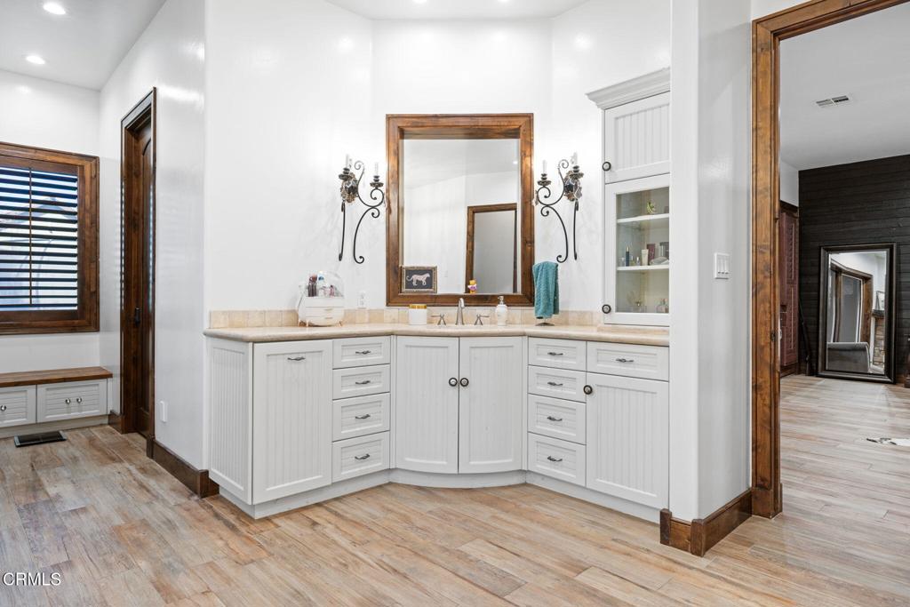 17340 Legend Oaks Lane