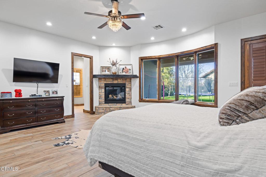 17340 Legend Oaks Lane