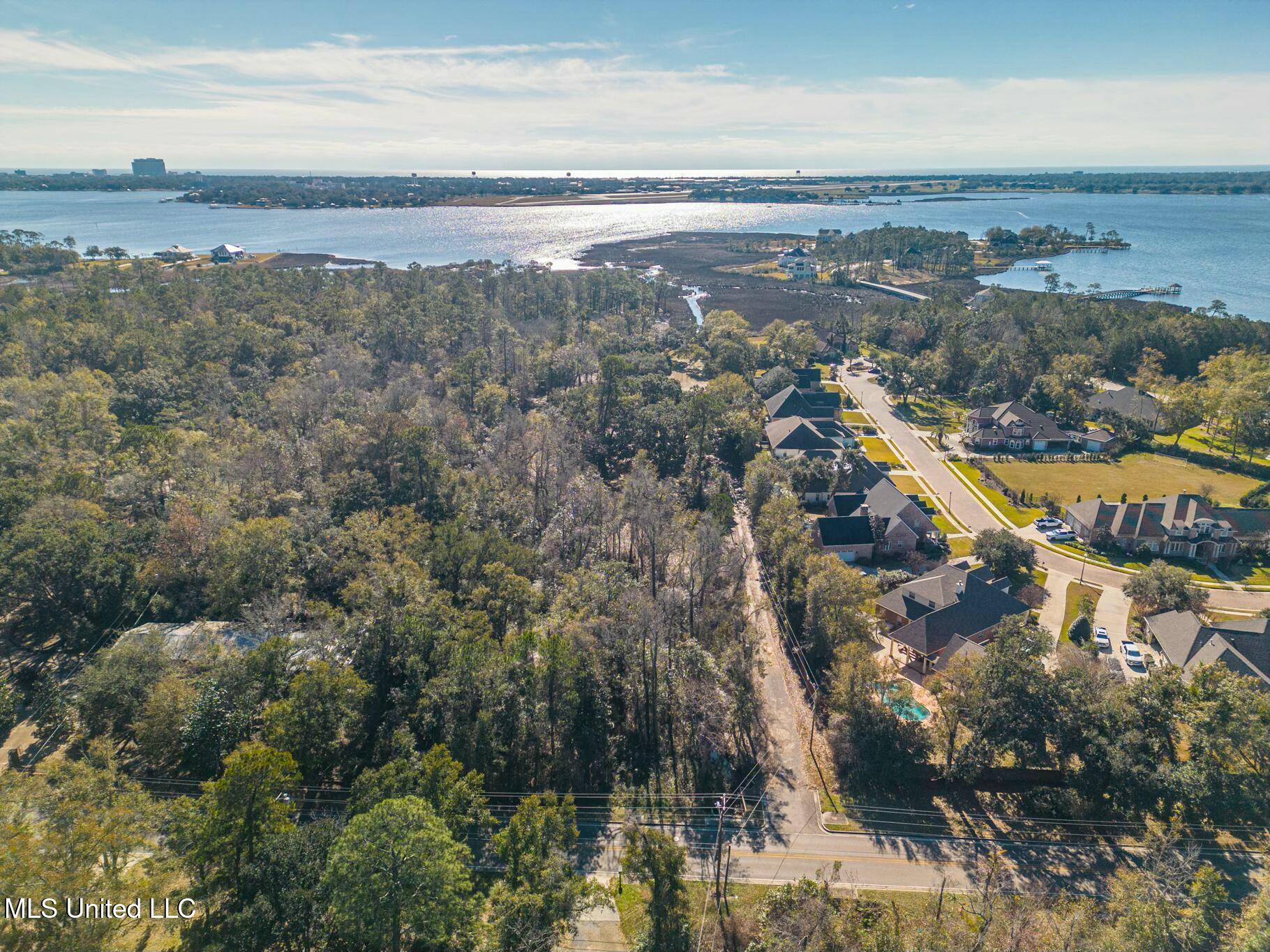 1547 Brodie Road