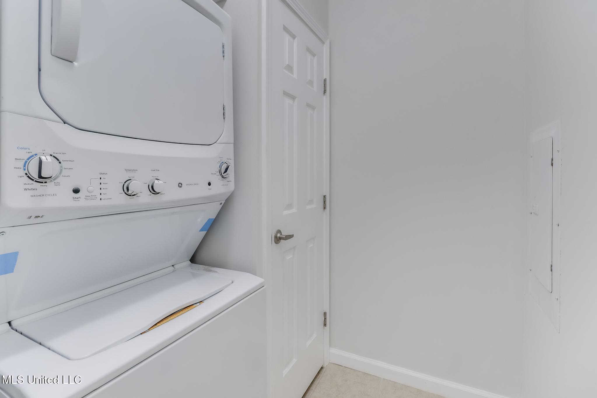 1515 E Beach Boulevard, 132