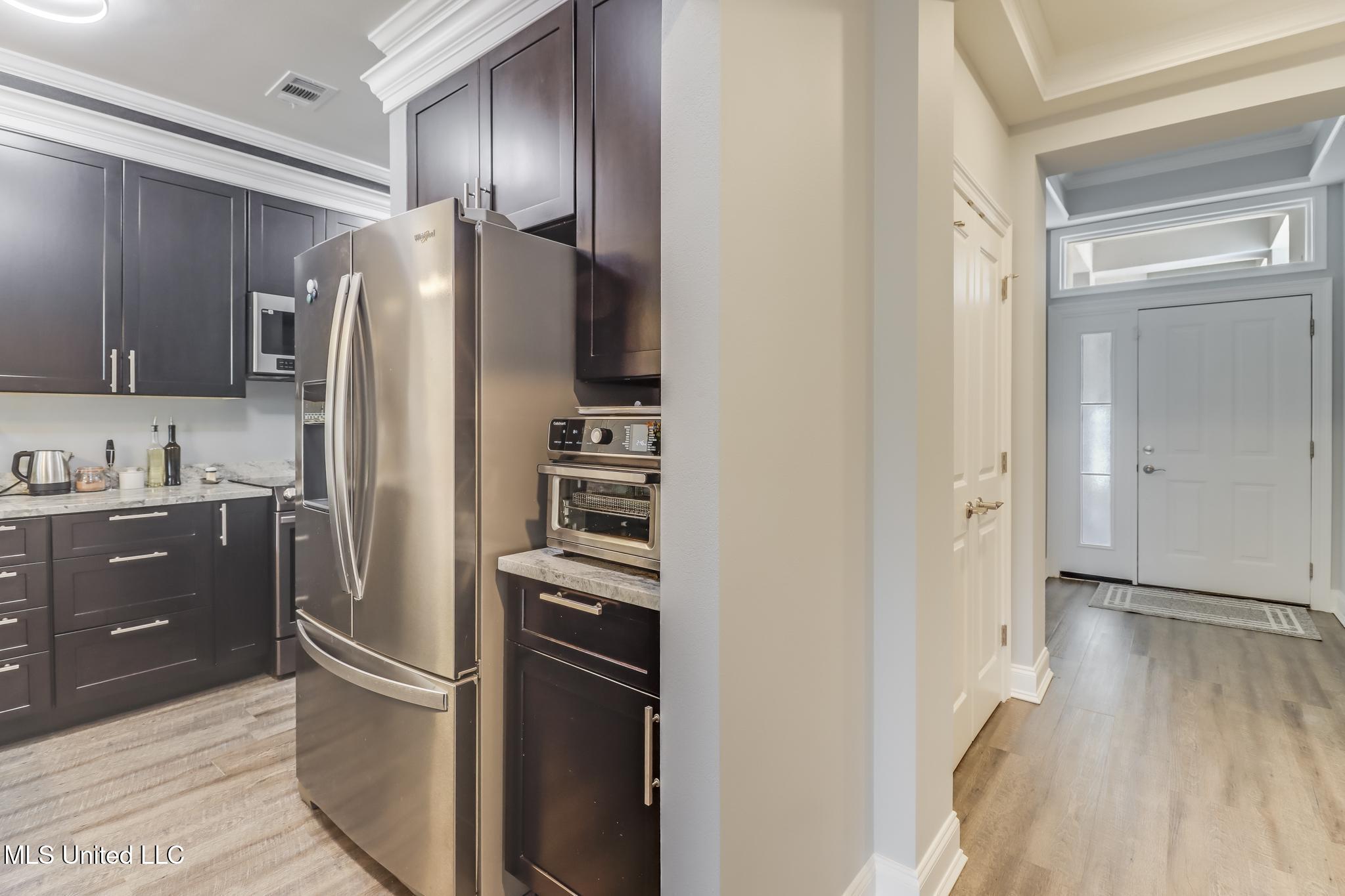 1100 W Beach Boulevard, 311