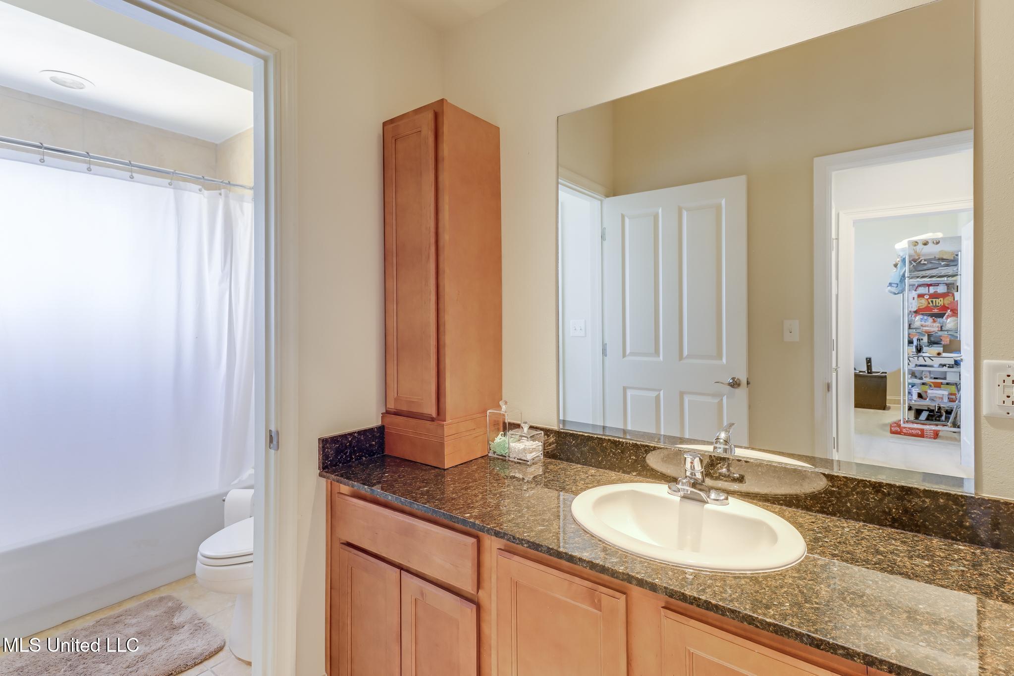 1100 W Beach Boulevard, 311