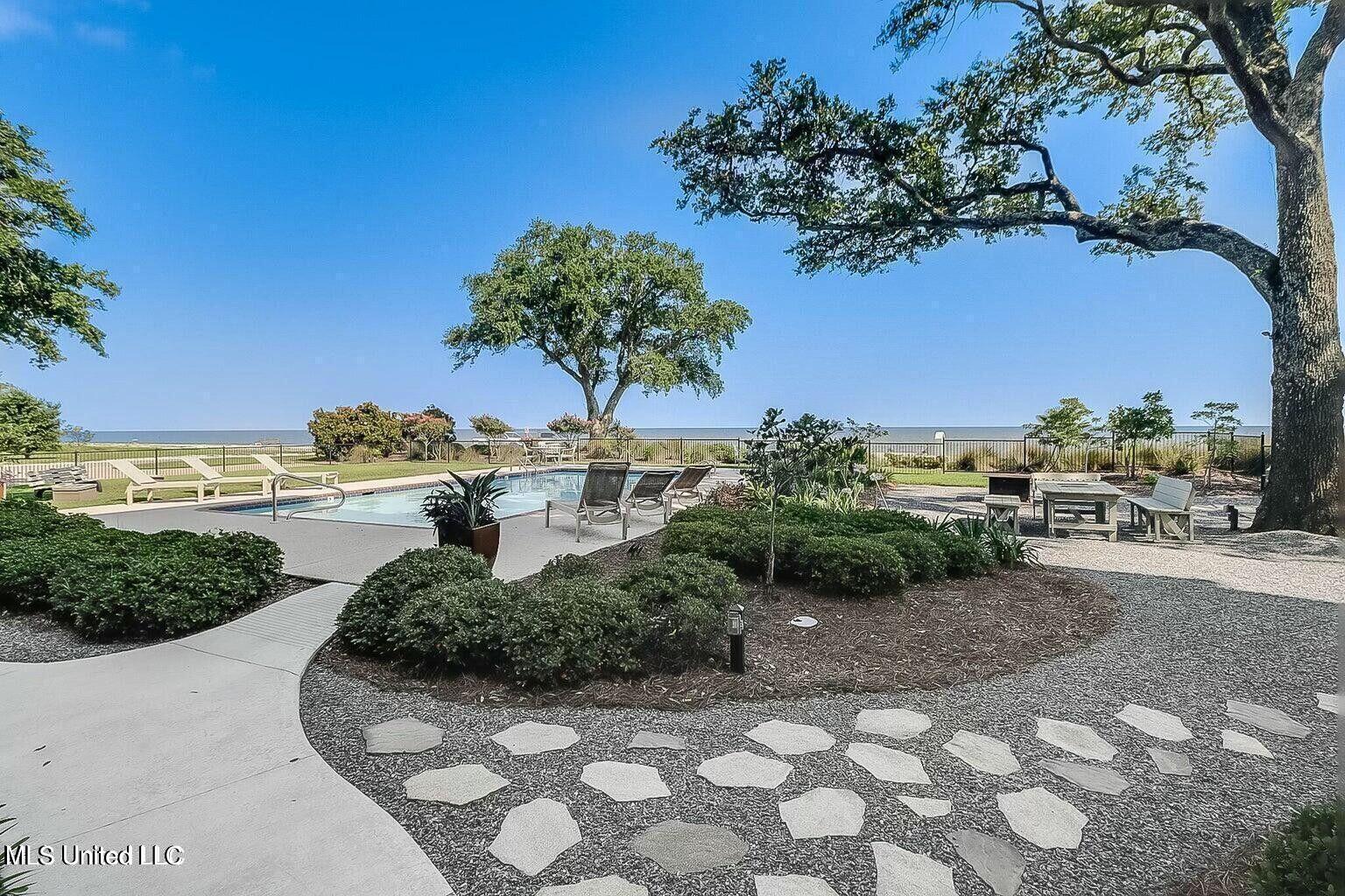 1100 W Beach Boulevard, 311