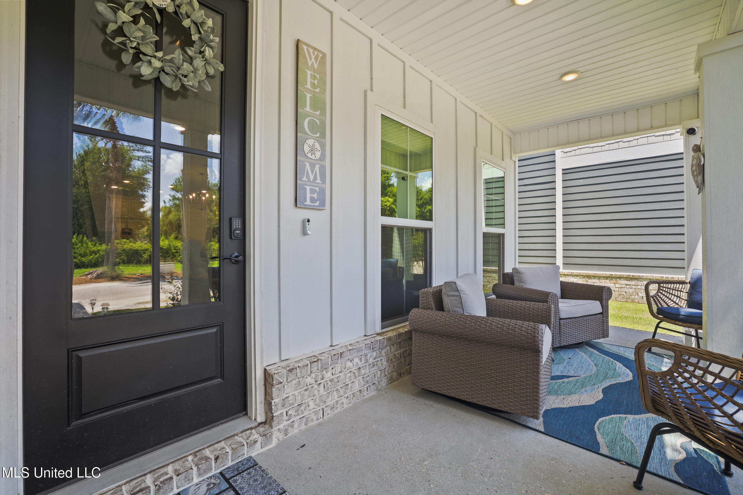 121 Grande View Drive