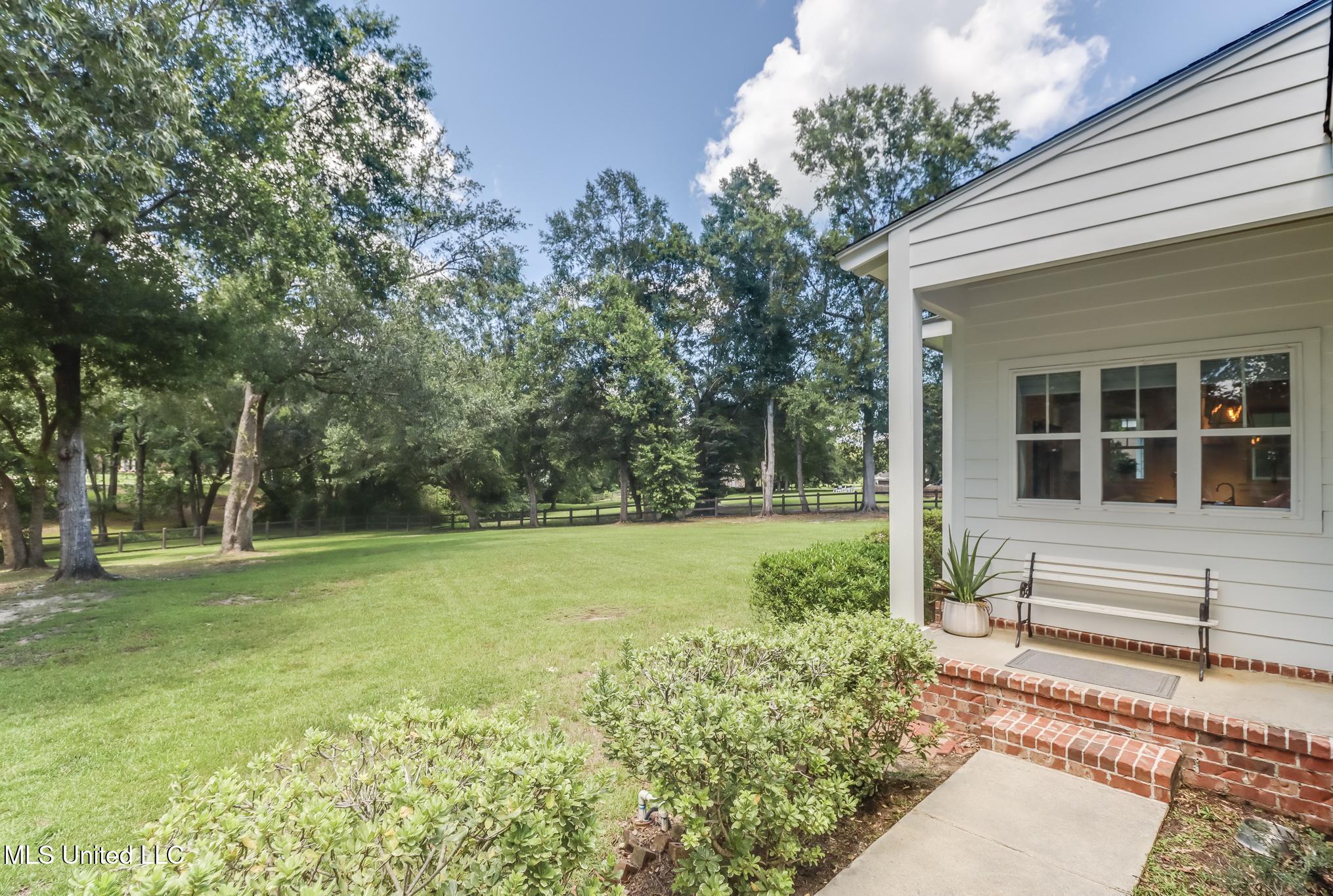 7381 Woodland Drive