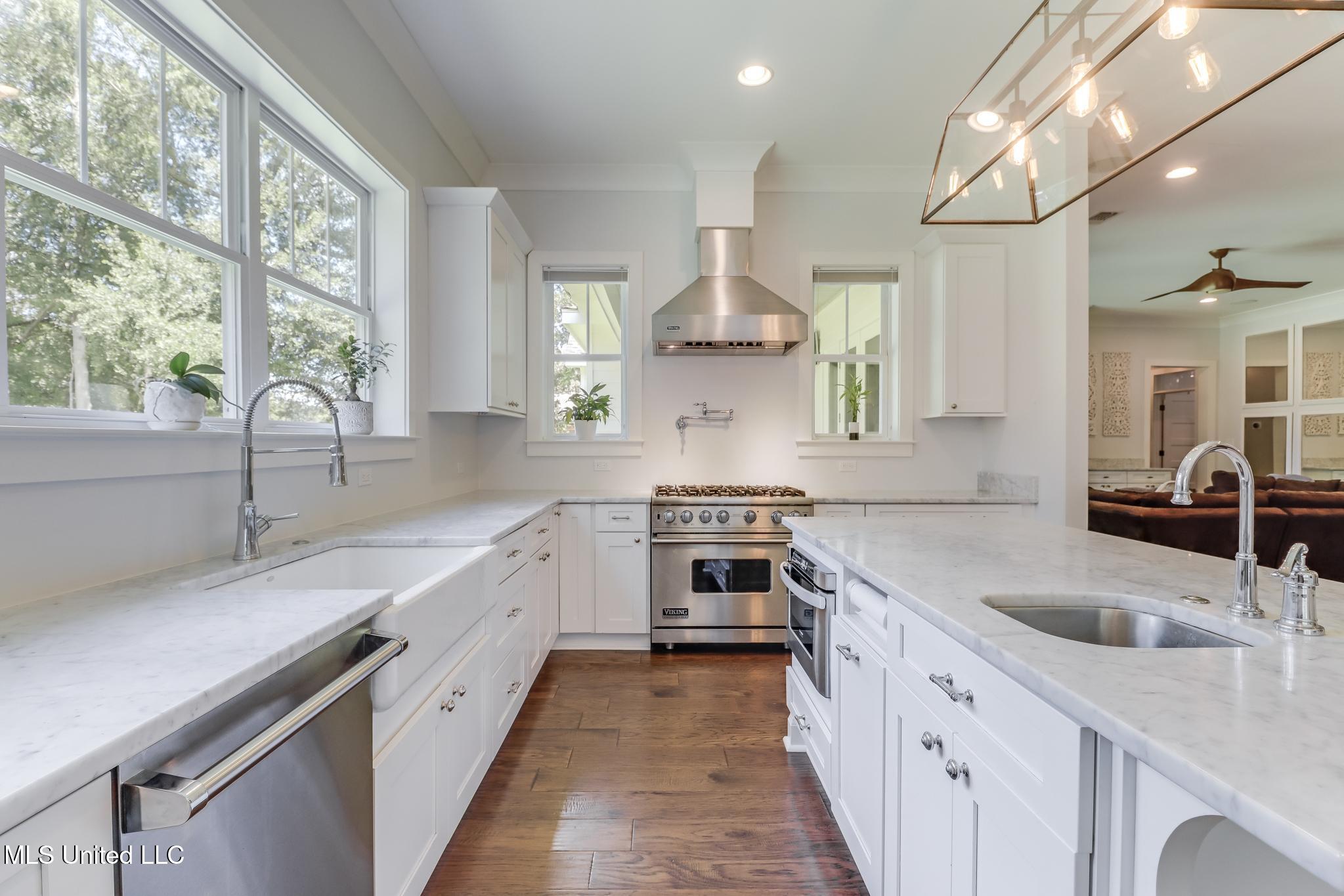 7381 Woodland Drive