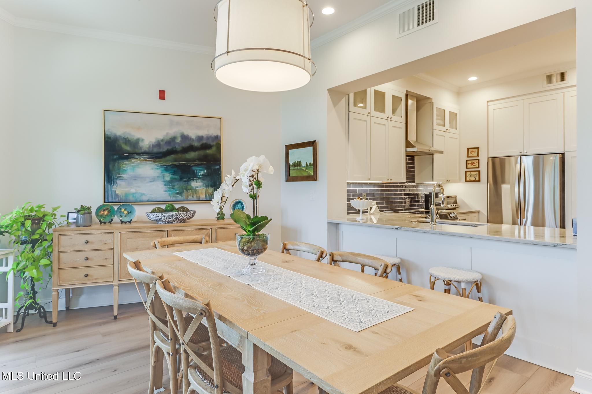 1100 W Beach Boulevard, 203