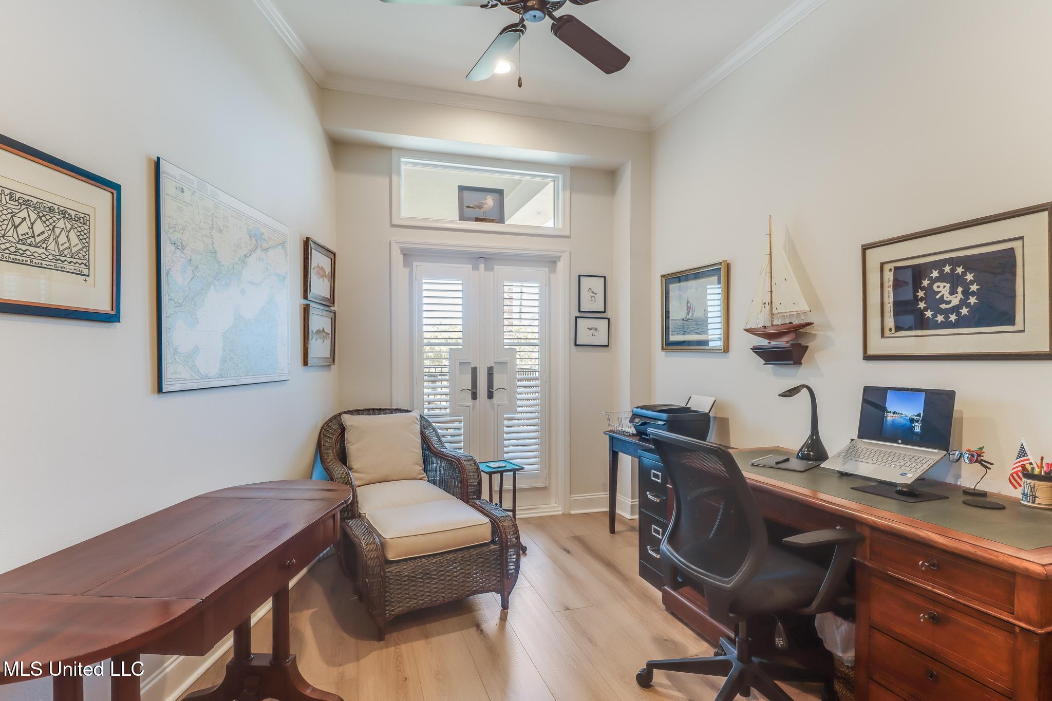 1100 W Beach Boulevard, 203