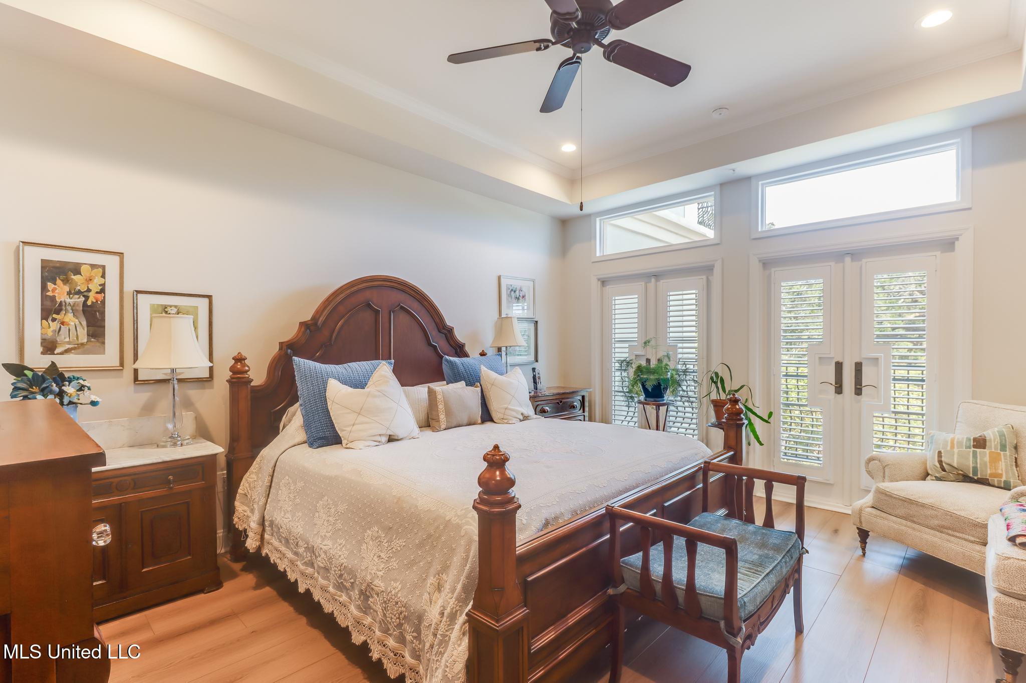 1100 W Beach Boulevard, 203