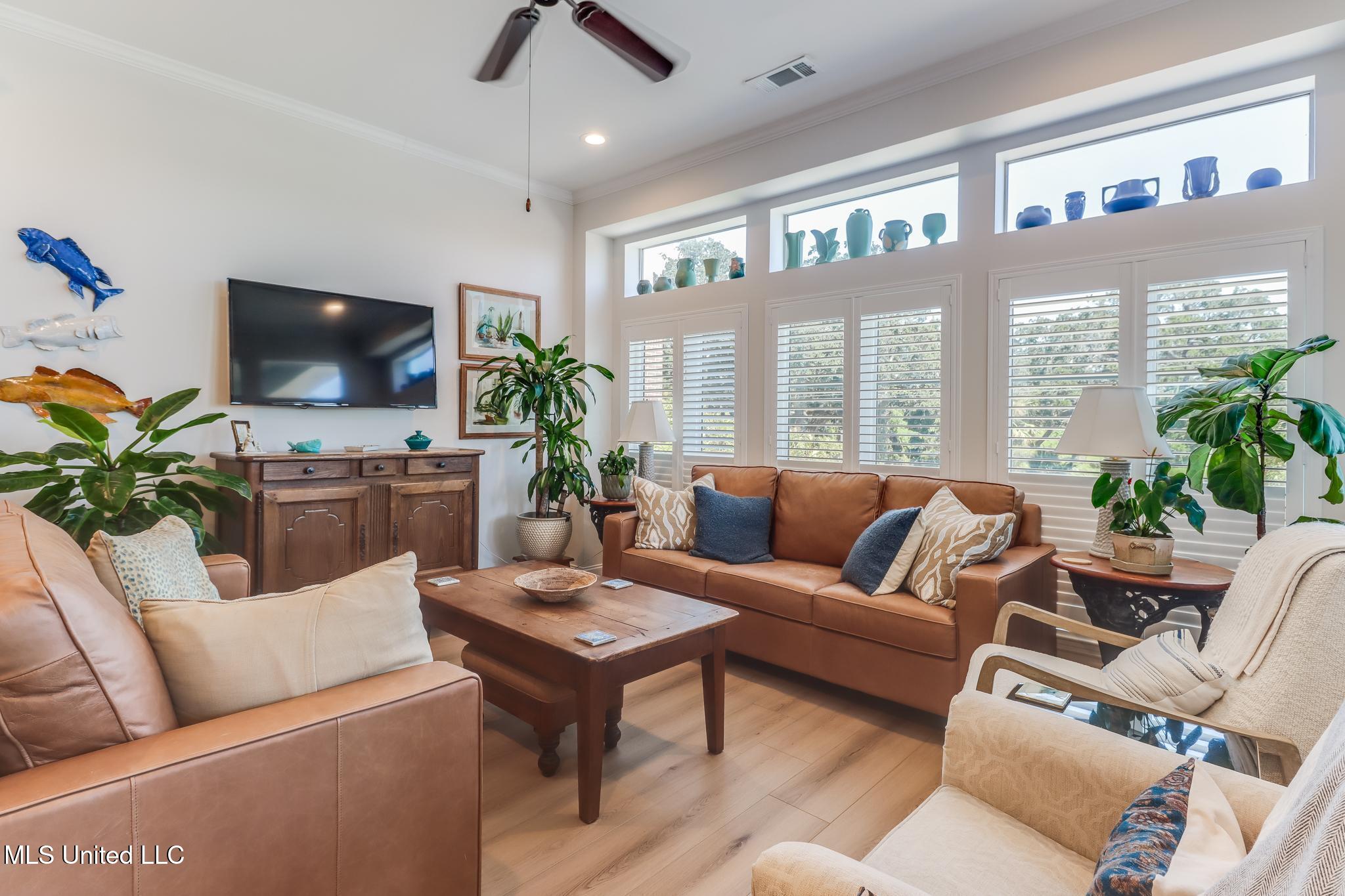 1100 W Beach Boulevard, 203