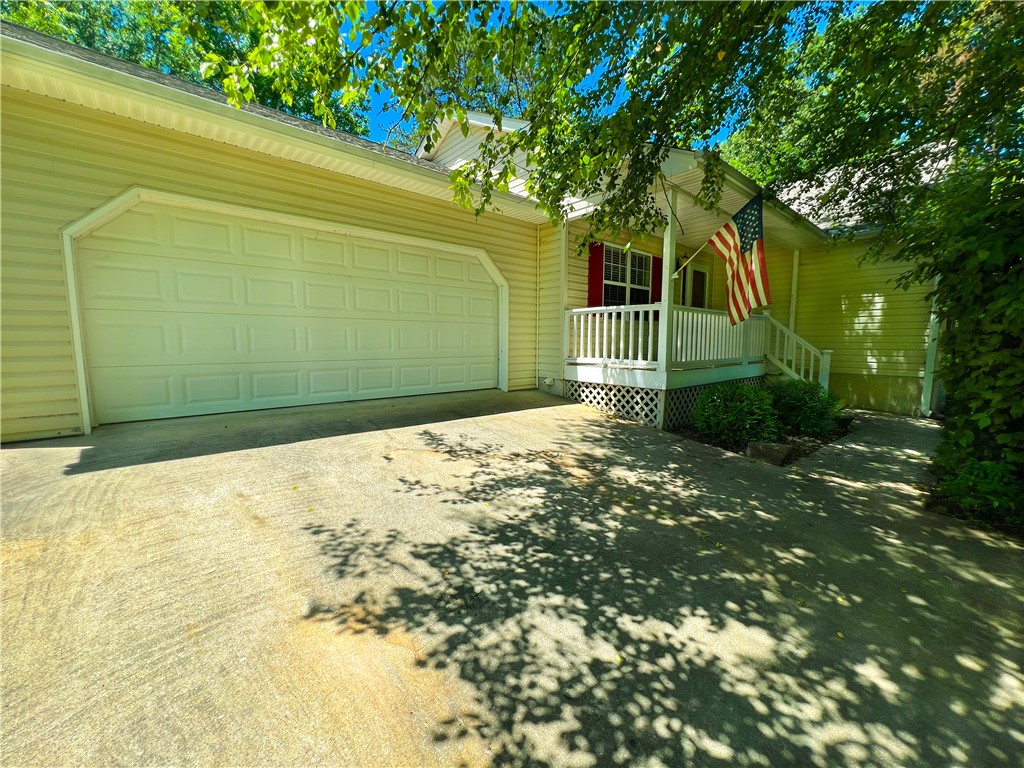 203 Stacey Kelley Road