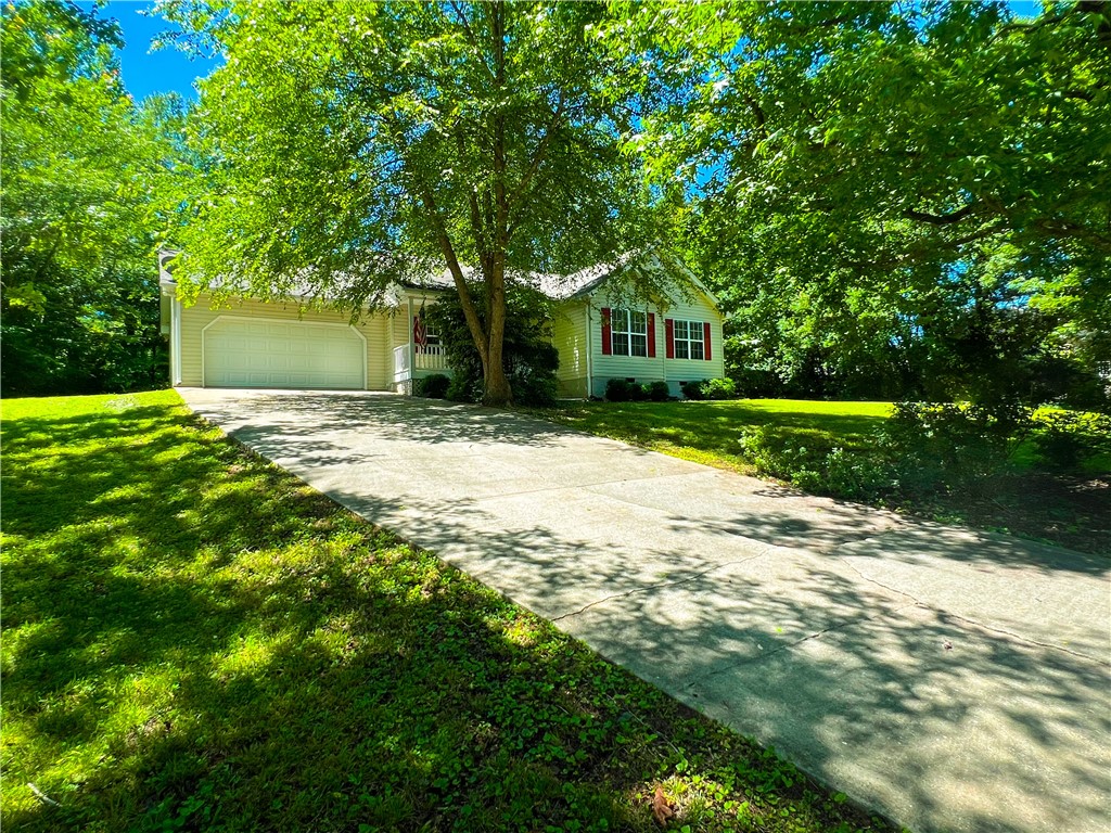 203 Stacey Kelley Road