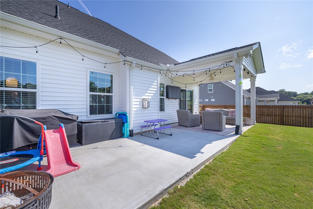 767 Oak Hill Lane