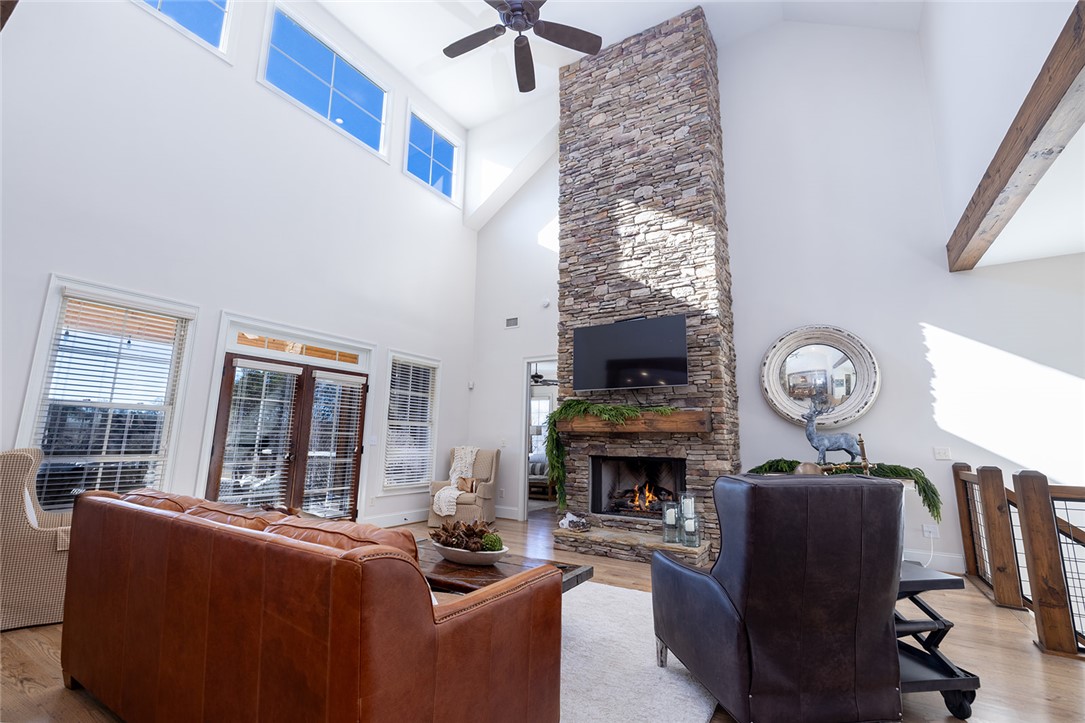 220 Pine Ridge Drive