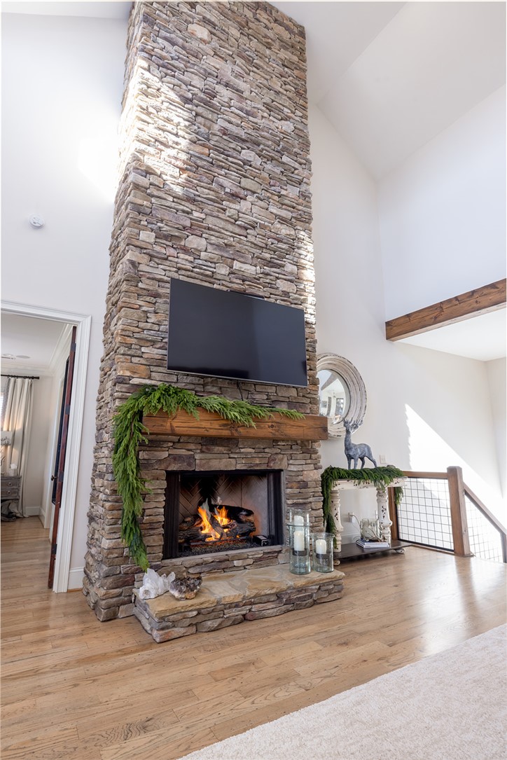 220 Pine Ridge Drive