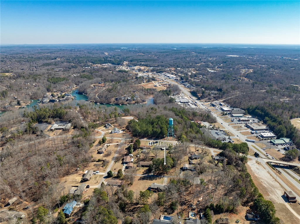 105 Hillcrest Court
