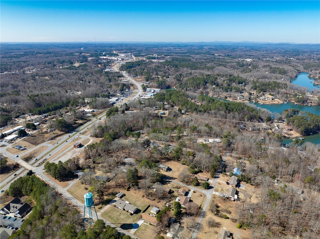 105 Hillcrest Court