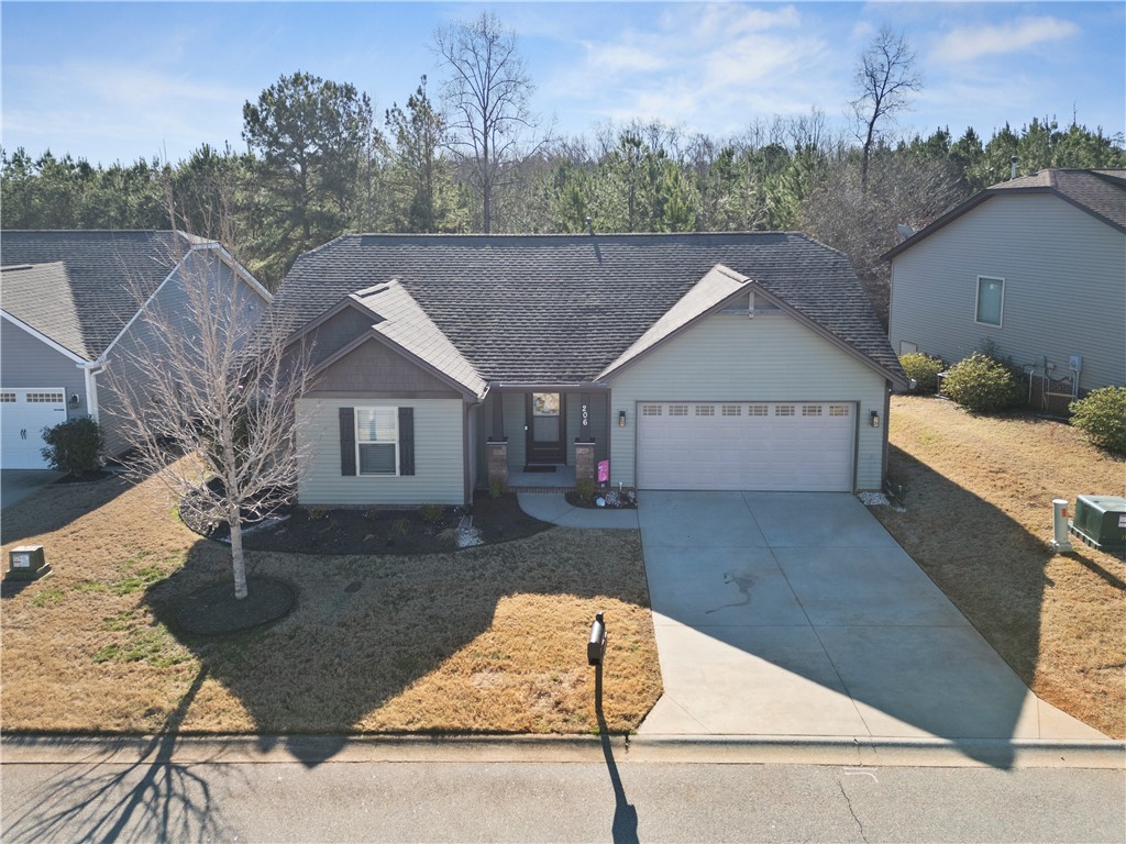 206 N Stonegate Drive
