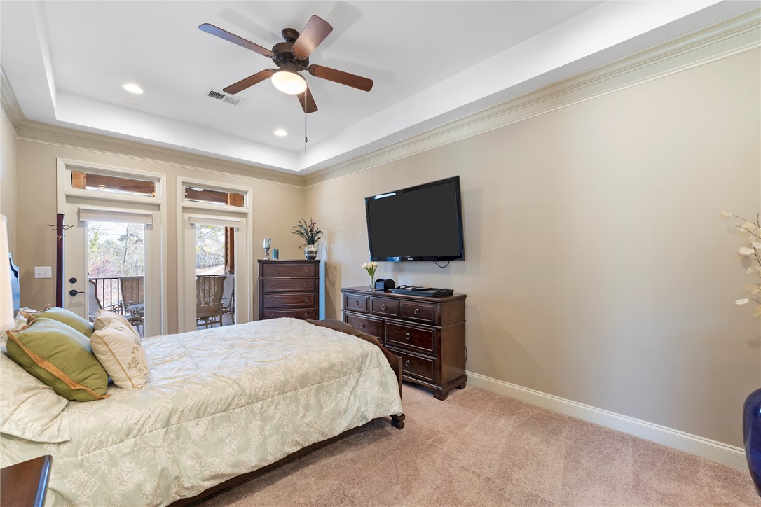 404 Sunset Point Drive
