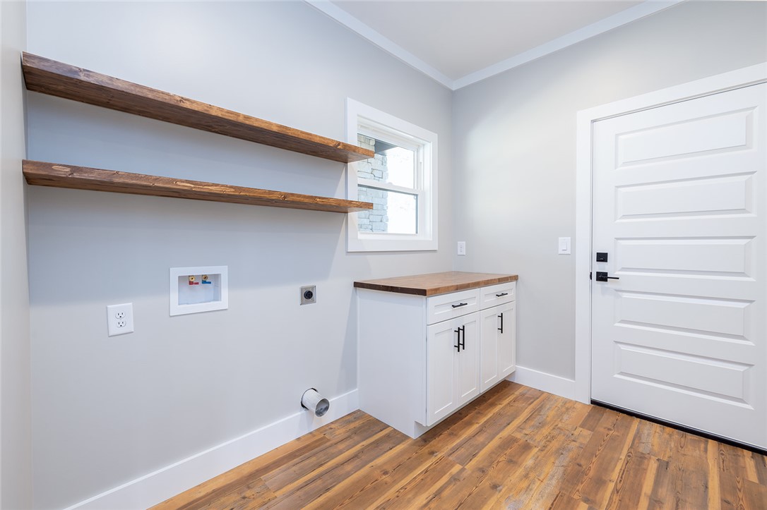 506 Timber Bay Lane