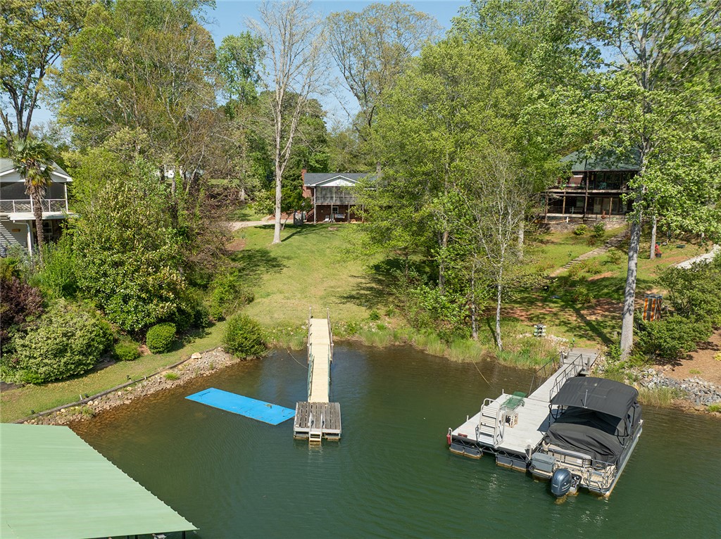 101 Cardinal Drive