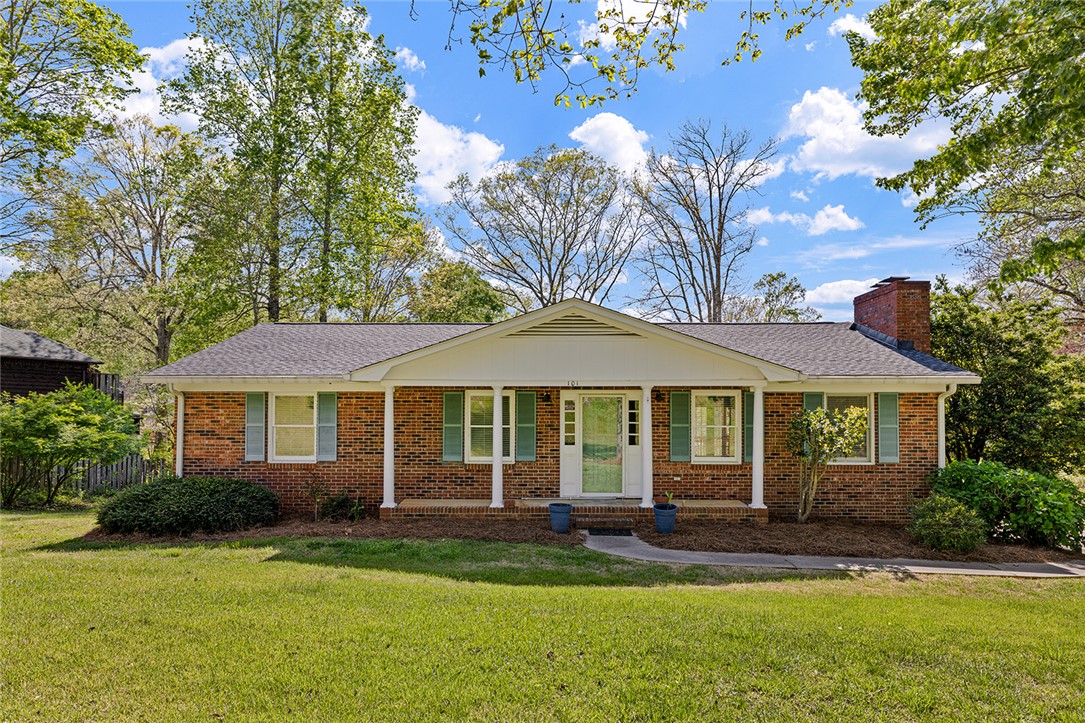 101 Cardinal Drive