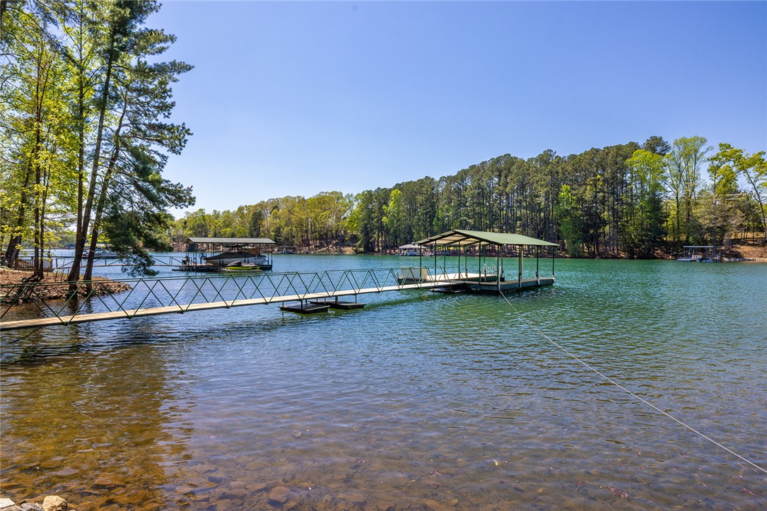 208 Shoreline Drive