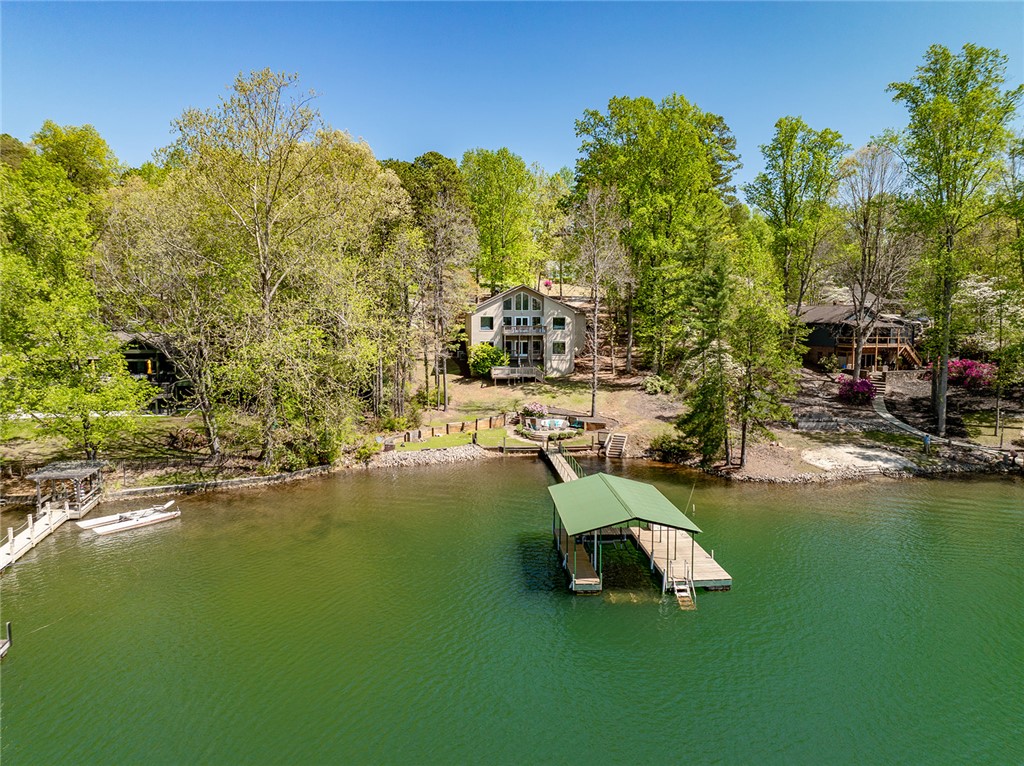 208 Shoreline Drive