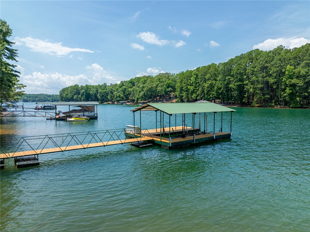 208 Shoreline Drive
