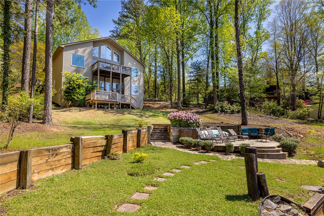 208 Shoreline Drive