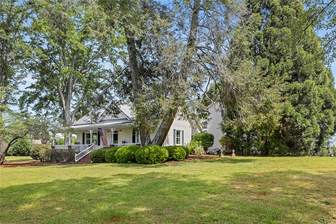 1842 Norris Highway