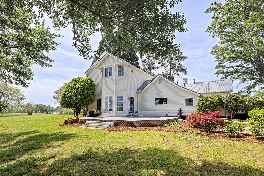 1842 Norris Highway