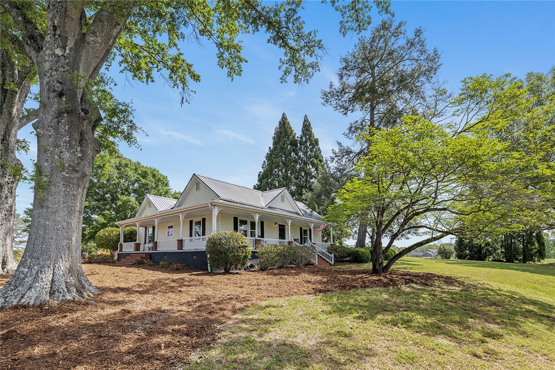 1842 Norris Highway