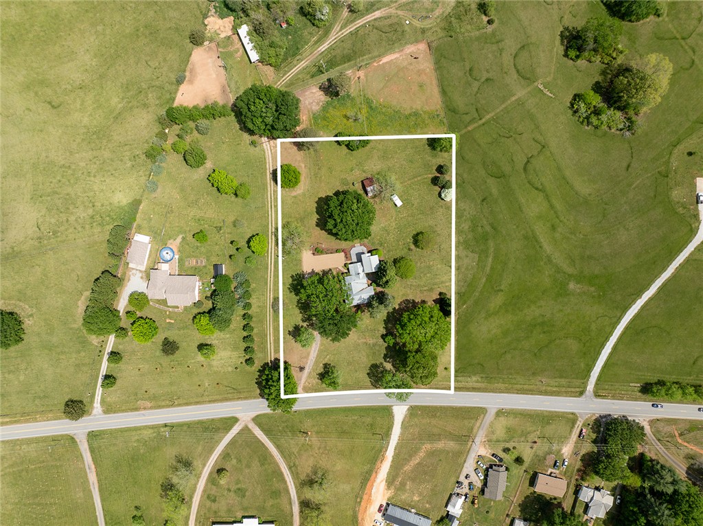 1842 Norris Highway